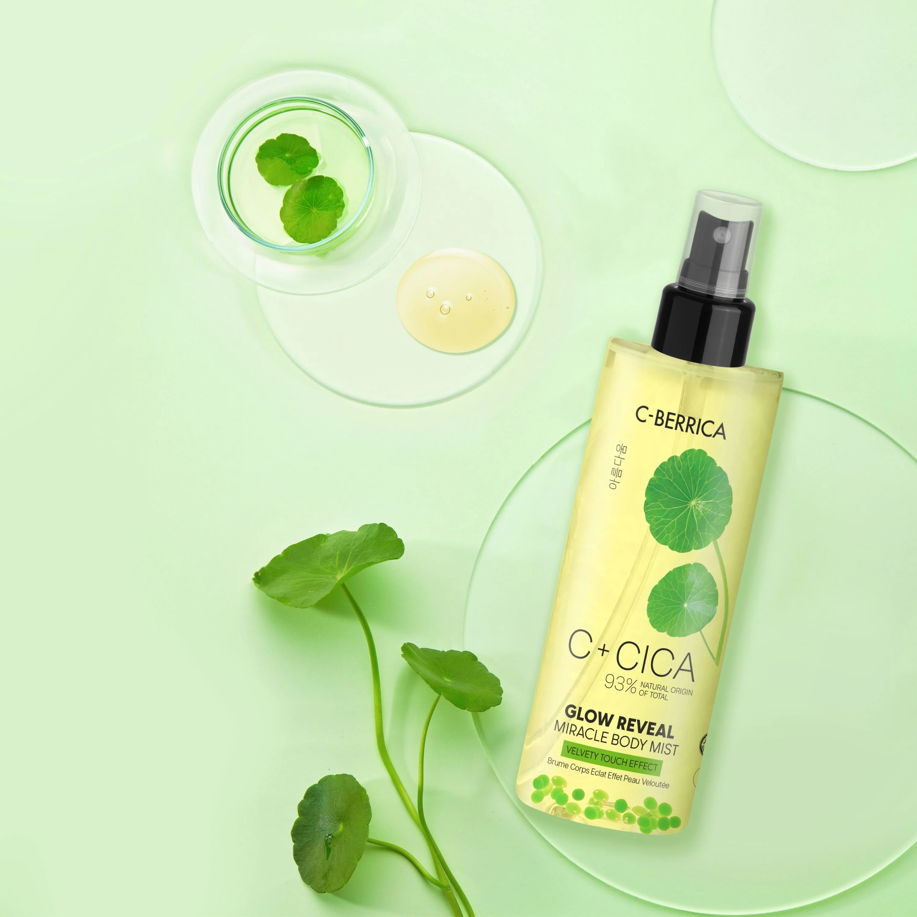 C+CICA C-BERRICA GLOW REVEAL MIRACLE BODY MIST - velvety touch effect. (200ml) - Image 3