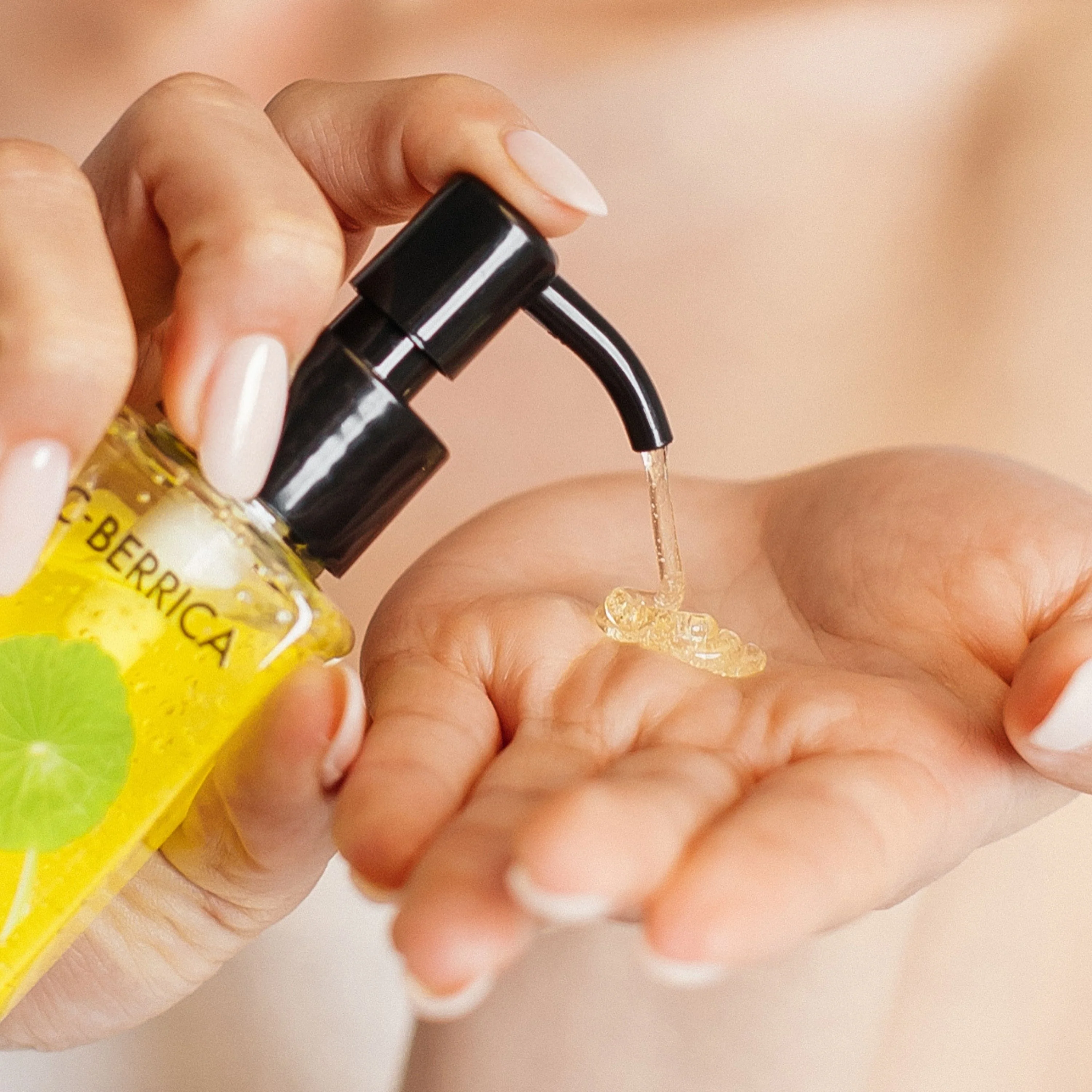 C+CICA C-BERRICA PURIFYING FRESHNESS MARMALADE BUBBLE FACE CLEANSER - soft & gentle care. (150ml) - Image 5