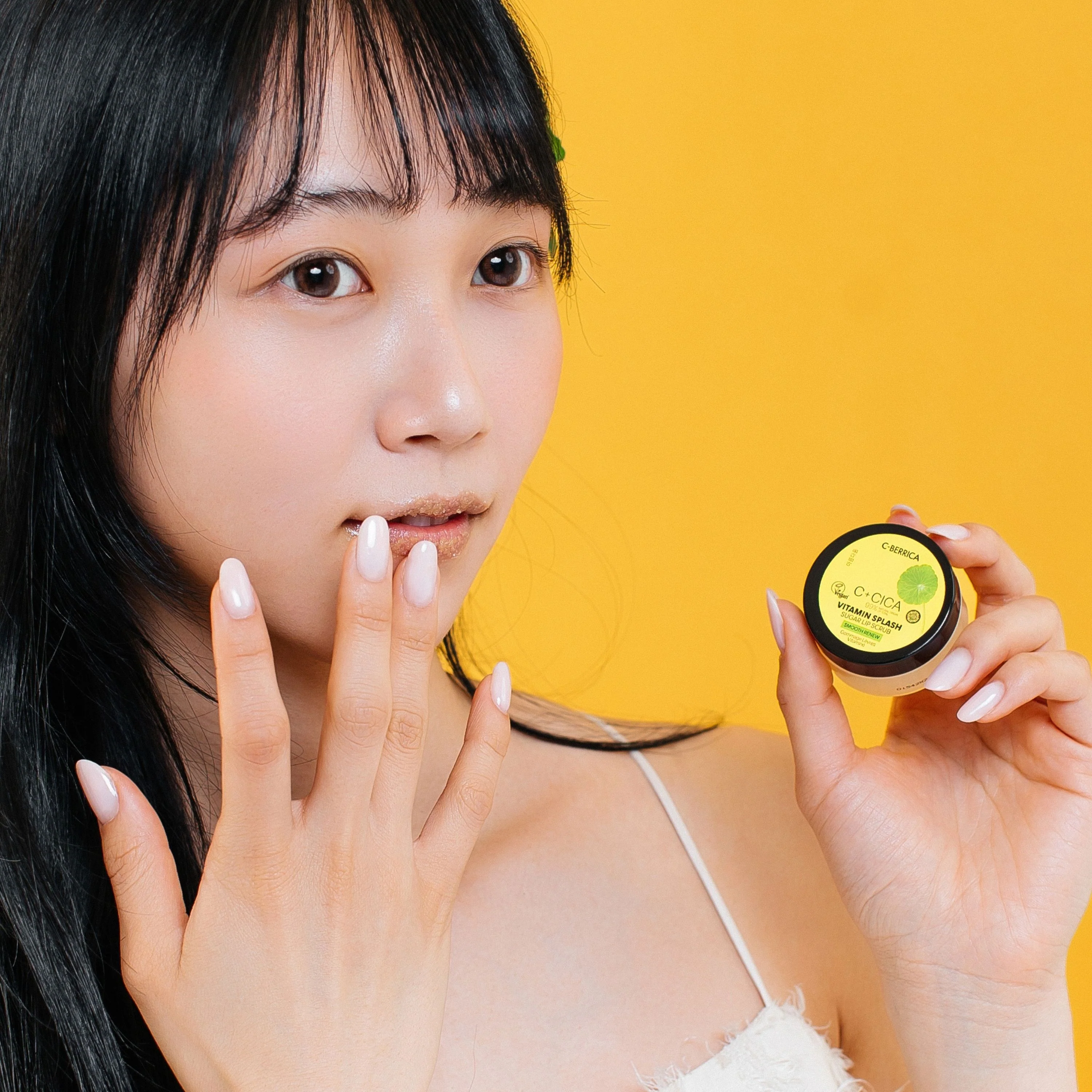 C+CICA C-BERRICA VITAMIN SPLASH SUGAR RENEW LIP SCRUB - smooth renew. (10ml) - Image 5