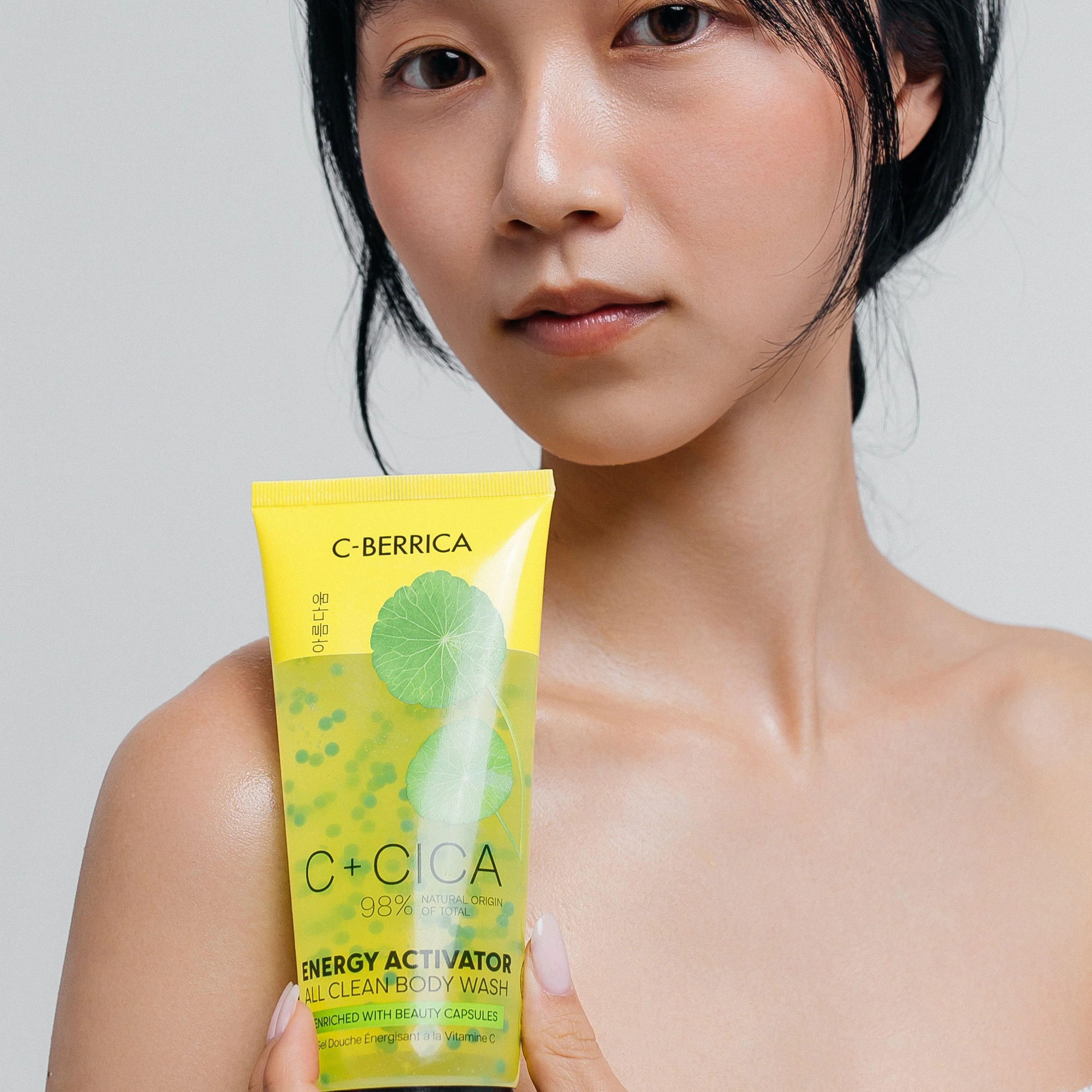 C+CICA C-BERRICA ENERGY ACTIVATOR ALL CLEAN BODY WASH - enriched with beauty capsules. (200ml) - Image 8